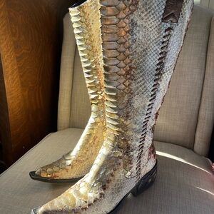 Donald j pliner python boots